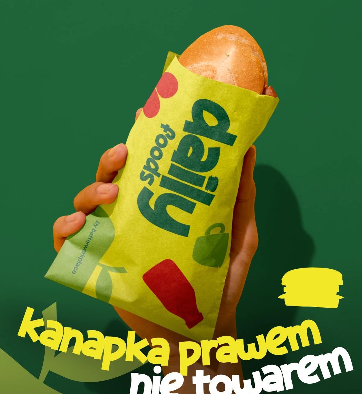 Opakowanie kanapki w nowej identyfikacji z hasłem: kanapka prawem, nie towarem